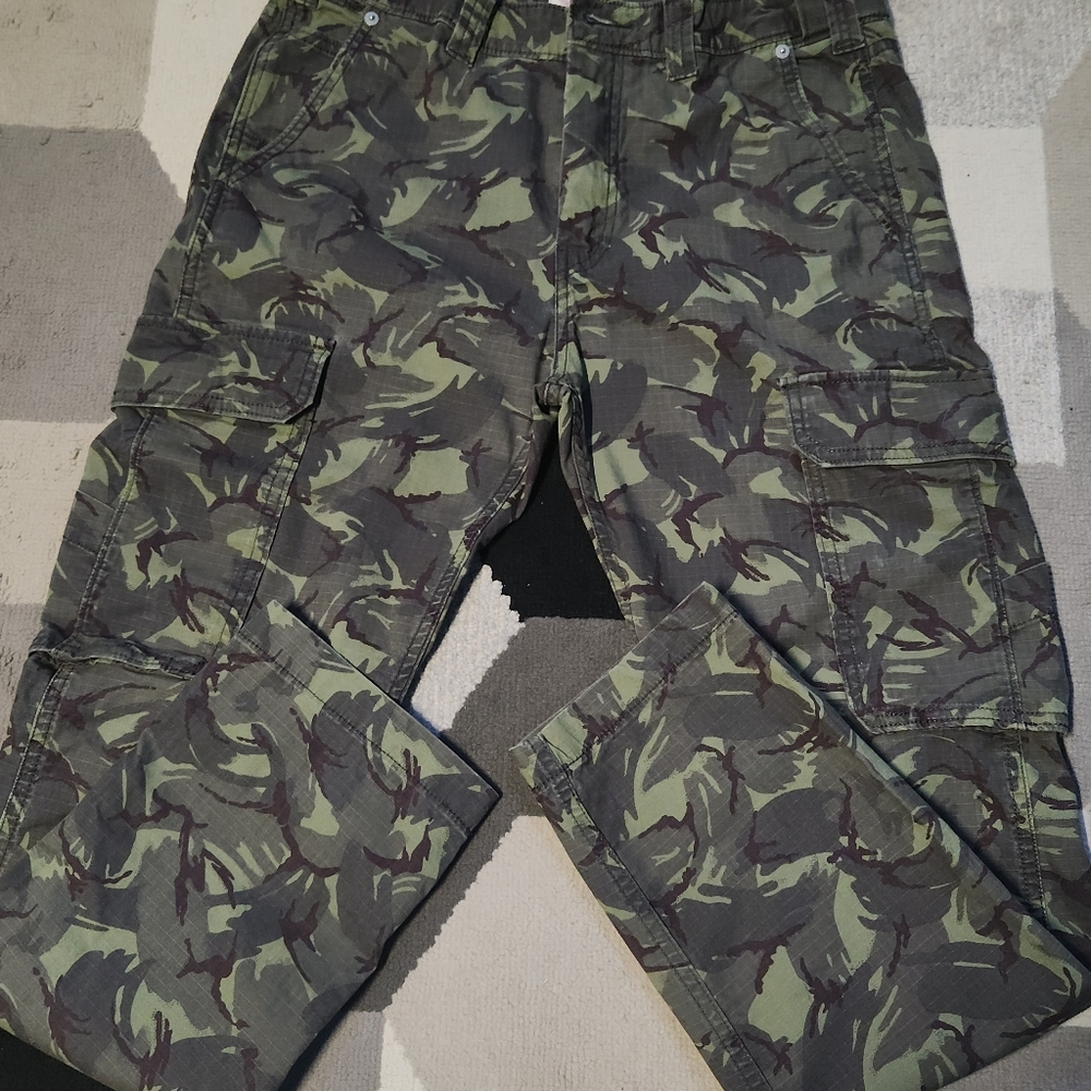 Levi's Camo Cargo Utility Pants